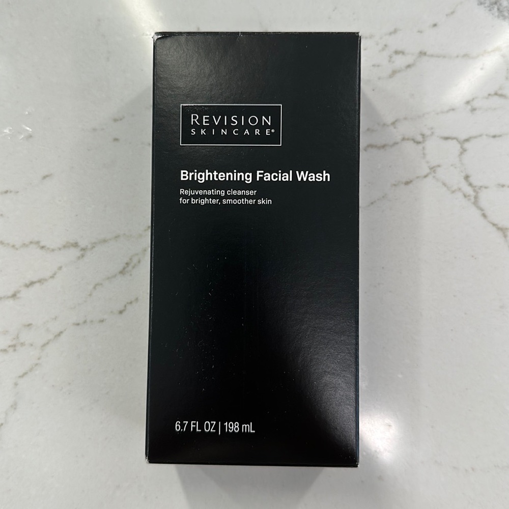 Revision Skincare® Brightening Facial Wash